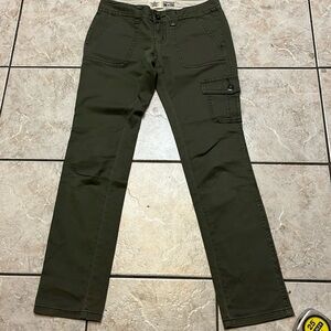 Converse One Star Army Green Cargo Jeans sz 4 NWOT